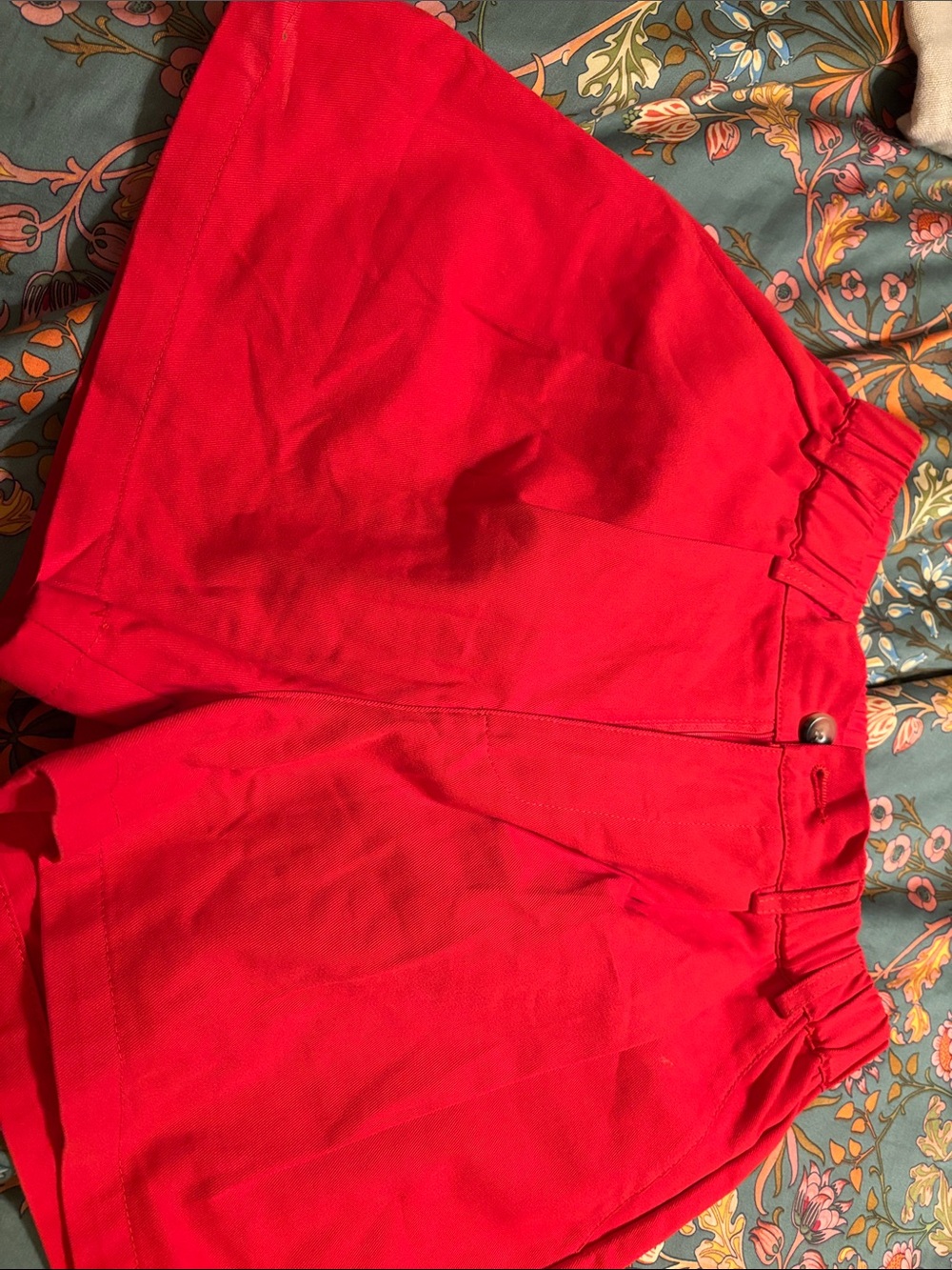 Women’s Bright Red High-Waist Shorts with pleats, 2in vintage vibes, cotton